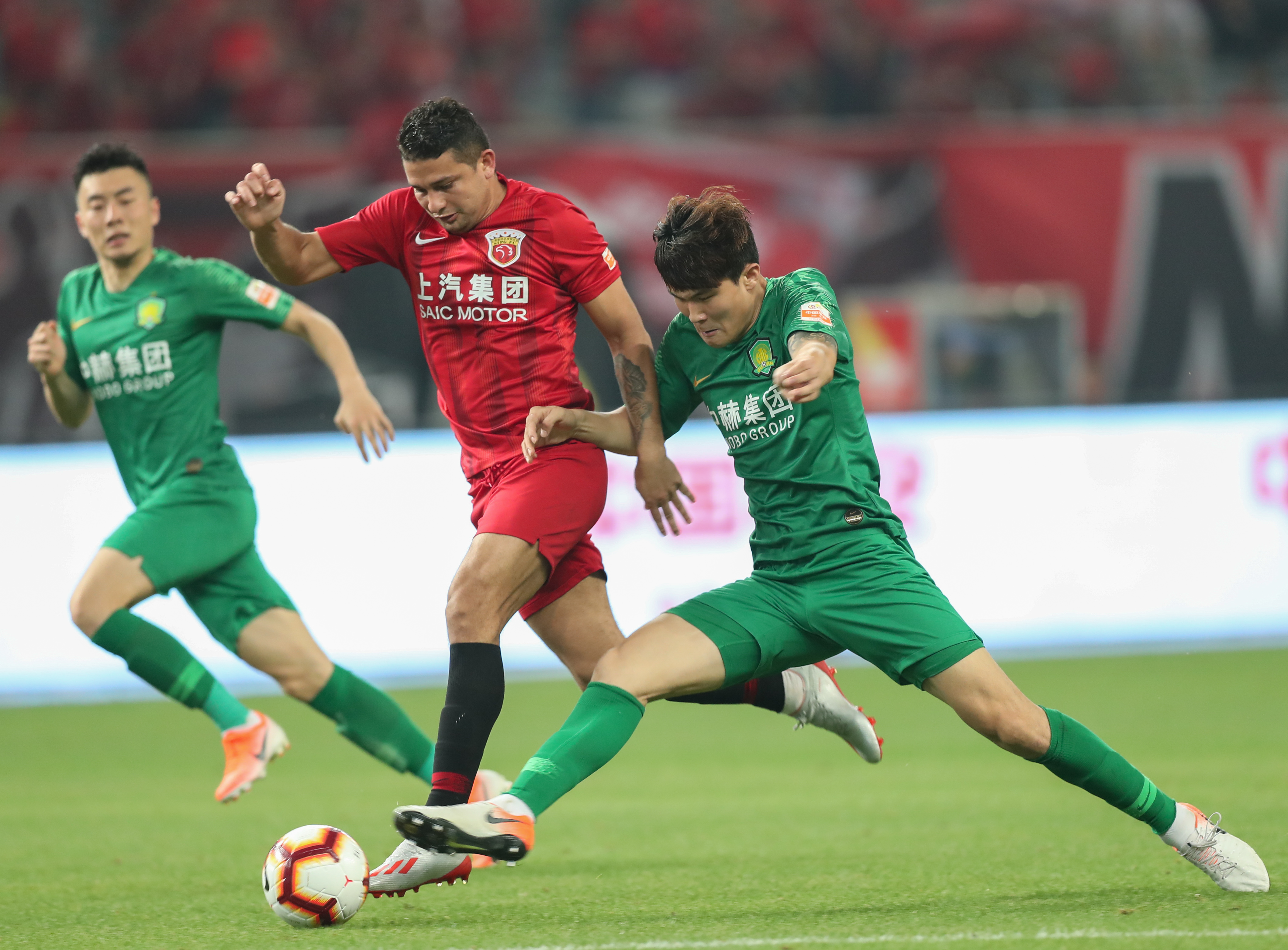 CBA最差顶薪球员！拿600万，场均3.9分1.9篮板