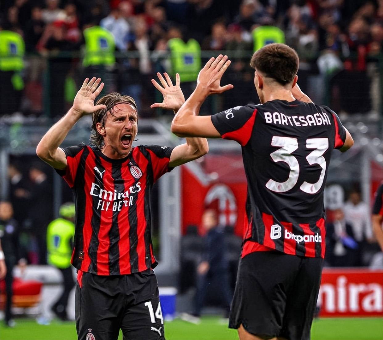 三巨头走了俩，联盟笑柄却起飞了