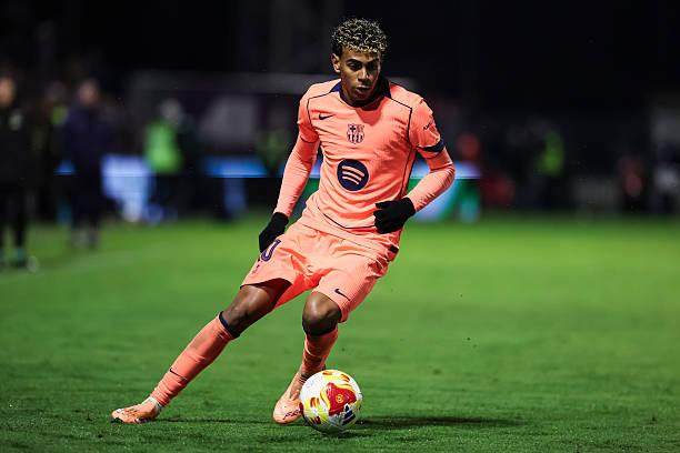 巨人杀手：鲁尼弟弟率麦克尔斯菲尔德掀翻足总杯卫冕冠军水晶宫